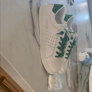 Vintage Havana White Low-Top Sneakers with Green Accents brand new never worn